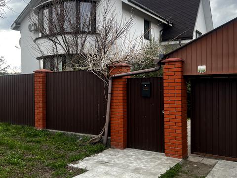 будинок за адресою Бровари, Київська вул.