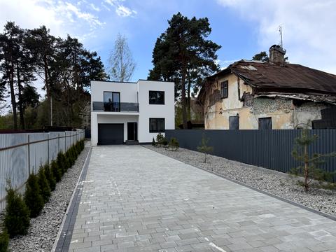 будинок за адресою Хвойна вул.