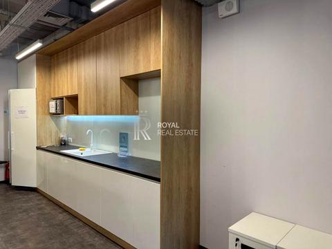 коммерческая по адресу Сімʼї Прахових ул. (Гайдара), 54