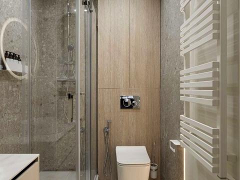 квартира по адресу Салютная ул., (Будинок 03701-03705)