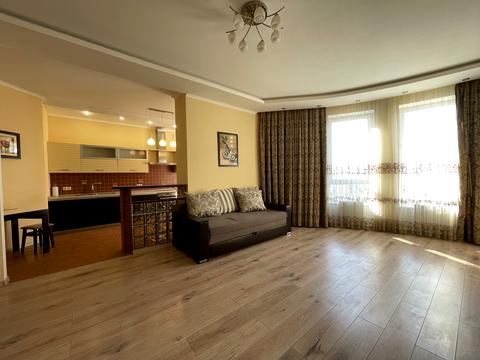 квартира за адресою Миколи Міхновського бульв. (Дружби народів), 14-16