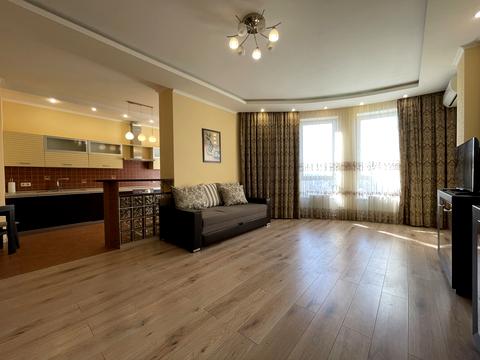 квартира за адресою Миколи Міхновського бульв. (Дружби народів), 14-16