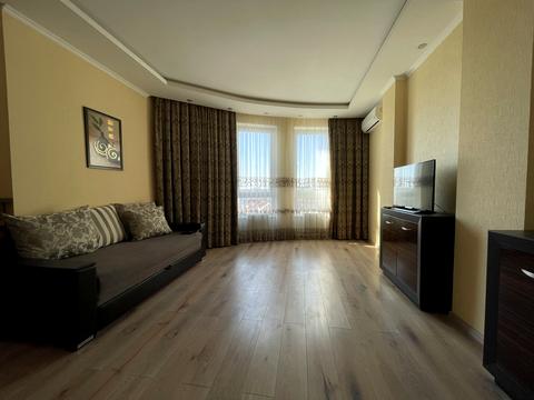 квартира за адресою Миколи Міхновського бульв. (Дружби народів), 14-16