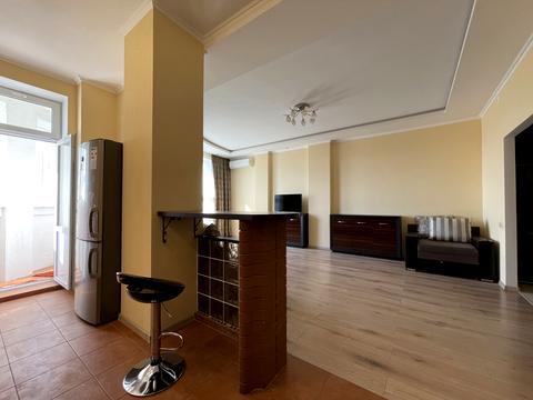 квартира за адресою Миколи Міхновського бульв. (Дружби народів), 14-16