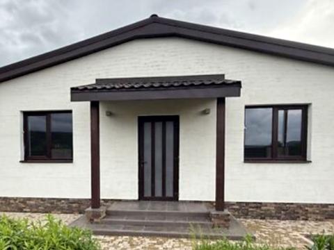 дом по адресу Центральна