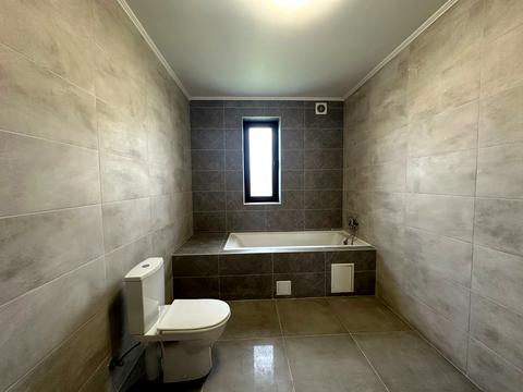 дом по адресу Центральна