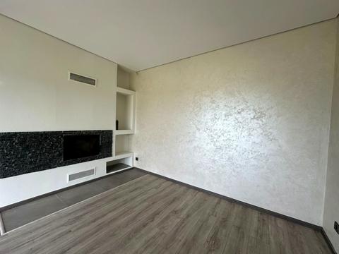 дом по адресу Центральна