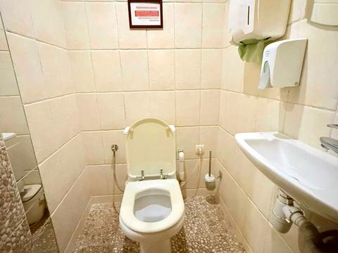 комерційна за адресою Оноре де Бальзака вул., 4