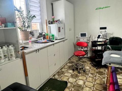 комерційна за адресою Центральна вул. (Чапаєва), 19-А