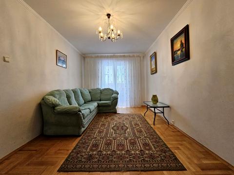 квартира за адресою Рональда Рейгана вул., 44-А