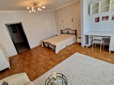 квартира за адресою Героїв України просп. (Героїв Сталінграду), 13-Ж