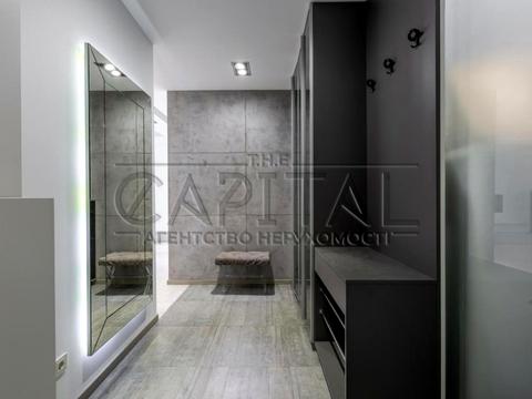 квартира за адресою Київ, Андрія Верхогляда вул. (Михайла Драгомирова), 11