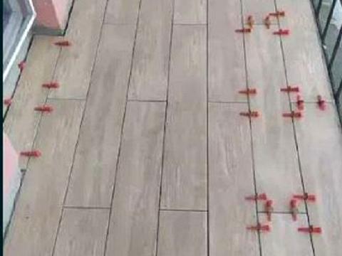 1863606270748536
