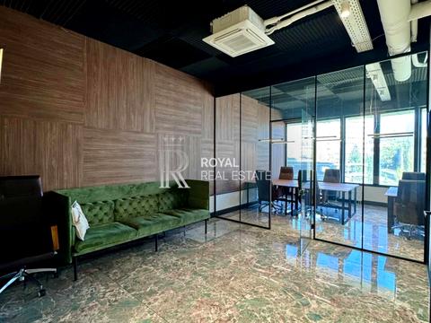 коммерческая по адресу Кловский спуск, 7a