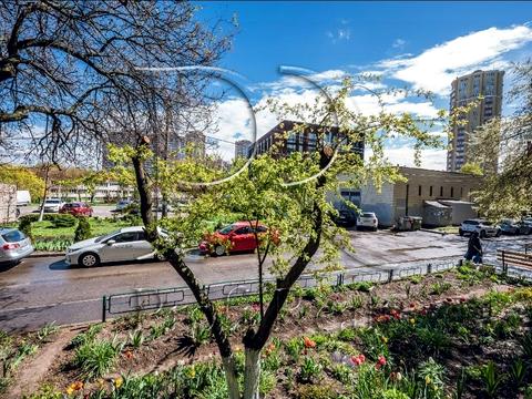 квартира за адресою Голосіївський просп. (40-річчя Жовтня), 19