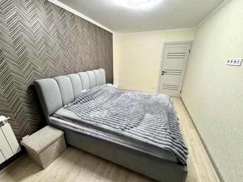 квартира за адресою Академіка Булаховського вул., 40