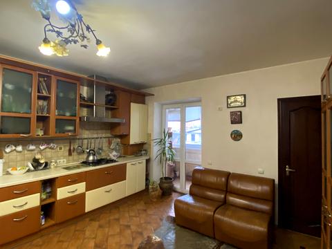 квартира за адресою Свободи вул., 19