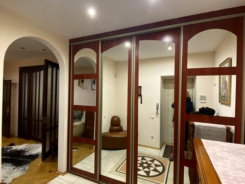 квартира за адресою Свободи вул., 19