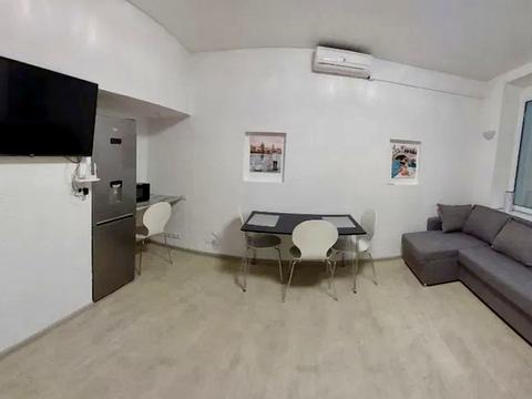 квартира за адресою Київ, Межигірська вул., 5