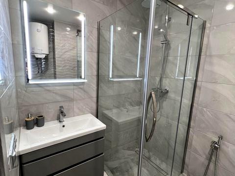 квартира за адресою Генерала Грекова вул., 4