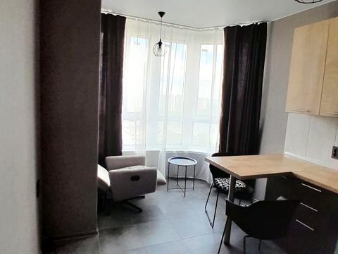 квартира за адресою Дніпровська набережна вул., 17-К