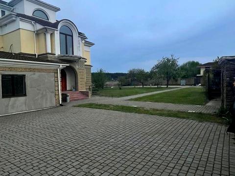 комерційна за адресою Риболовецька вул., 1