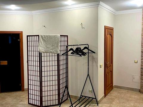 комерційна за адресою Риболовецька вул., 1