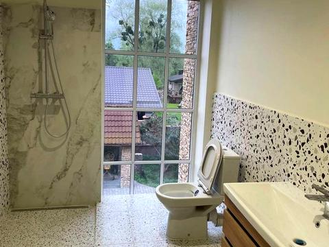 комерційна за адресою Риболовецька вул., 1