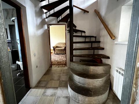 будинок за адресою Поповича