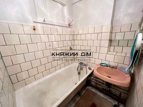 квартира за адресою Докучаєвська вул., 16