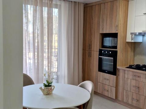 квартира по адресу Юлиана Пелеша ул., (Будинок 3)