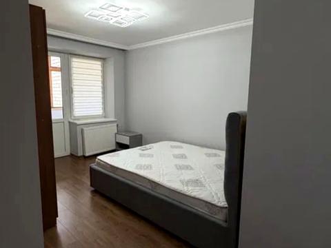 квартира по адресу Героев Крут бульв. (Героїв Сталінграду), 22