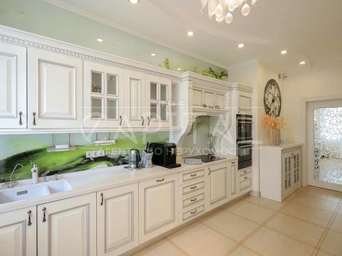 квартира за адресою Євгена Коновальця вул. (Щорса), 32-А