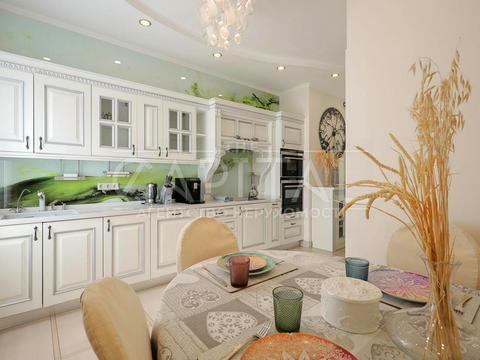 квартира за адресою Євгена Коновальця вул. (Щорса), 32-А