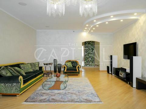 квартира за адресою Євгена Коновальця вул. (Щорса), 32-А