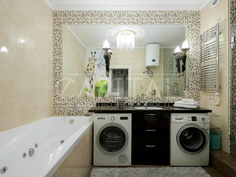 квартира за адресою Євгена Коновальця вул. (Щорса), 32-А