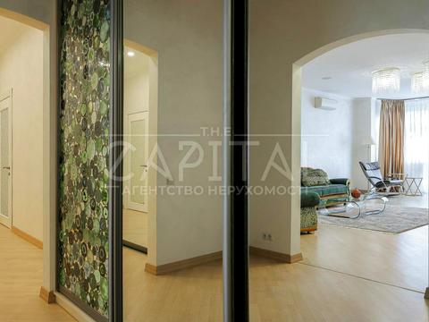 квартира за адресою Євгена Коновальця вул. (Щорса), 32-А