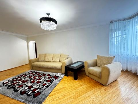 квартира по адресу Льва Ландау просп. (50-летия СССР), 16