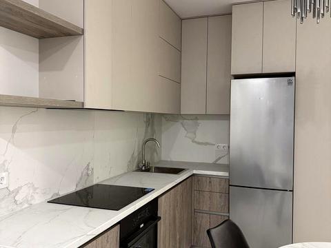 квартира по адресу Олександра Олеся ул., 8/17