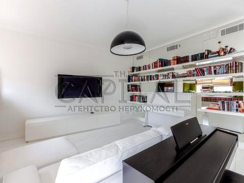 квартира за адресою Євгена Коновальця вул. (Щорса), 32-Б