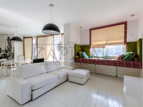 квартира за адресою Євгена Коновальця вул. (Щорса), 32-Б