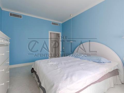 квартира за адресою Євгена Коновальця вул. (Щорса), 32-Б