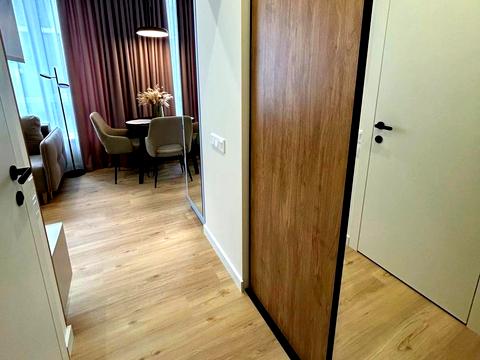 квартира за адресою Салютна вул., (Будинок 02301-02303)