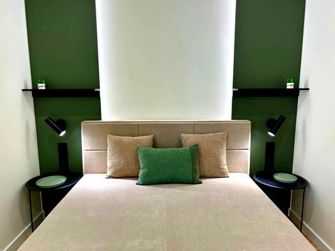 квартира за адресою Салютна вул., (Будинок 02301-02303)