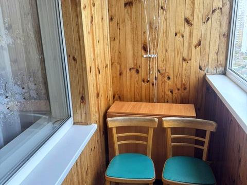 квартира по адресу Червоной Калины просп. (Владимира Маяковского), 72-А