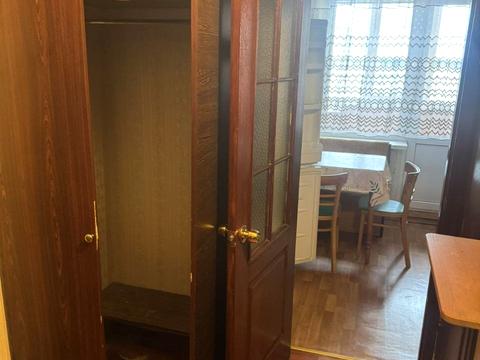 квартира по адресу Червоной Калины просп. (Владимира Маяковского), 72-А