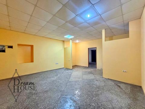 комерційна за адресою Нововолинськ, Святого Володимира вул., 3