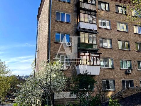 квартира за адресою Сім'ї Бродських вул. (Смоленська), 3-А
