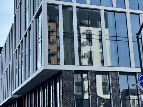 комерційна за адресою В'ячеслава Чорновола вул., (Будинок 37)