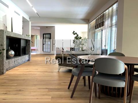 будинок за адресою смт. Козин, Чижено Тетяни вул., 1